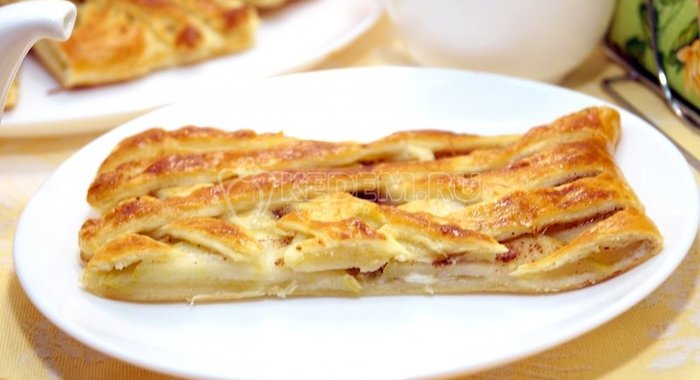 Пирог с яблоками