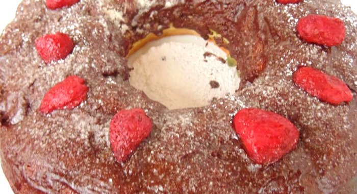 Пирог с клубникой