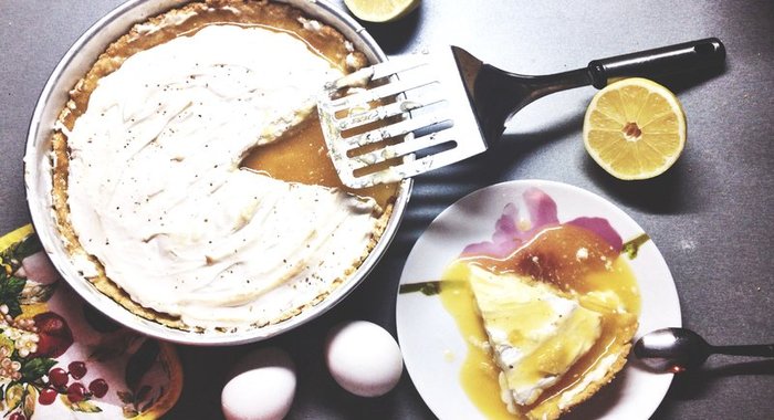 Пирог лимонный с меренгой