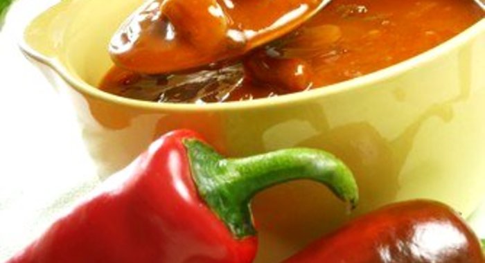 Суп с красным перцем и чили