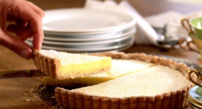 Лимонный пирог-мороженое с имбирным печеньем