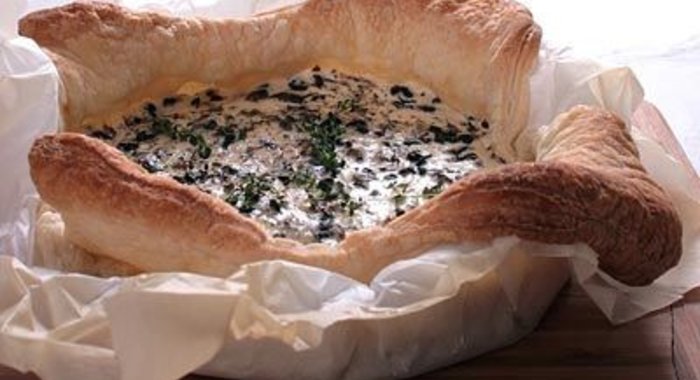 Пирог со сморчками и рикоттой от Ольги Сюткиной