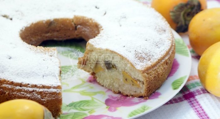 Пирог с хурмой