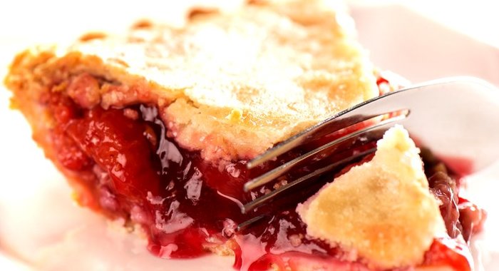 Вишневый пирог по-французски