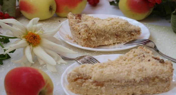Творожно-яблочный пирог