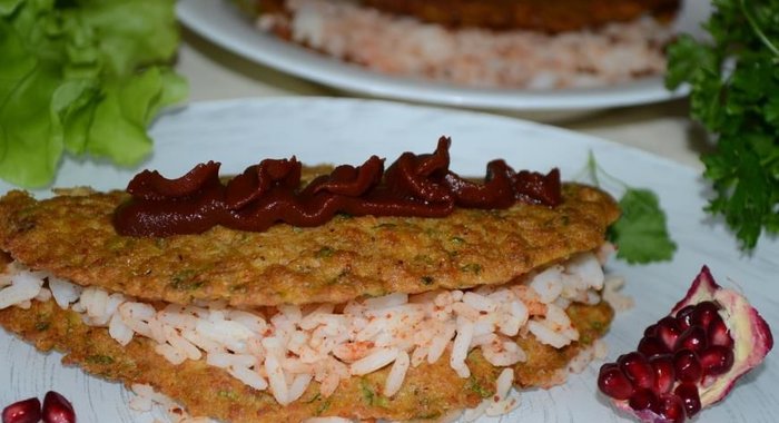 Рыбные конвертики с рисом и ткемали