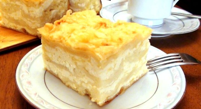 Ачма с сыром и творогом