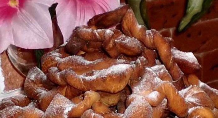 Хворост традиционный