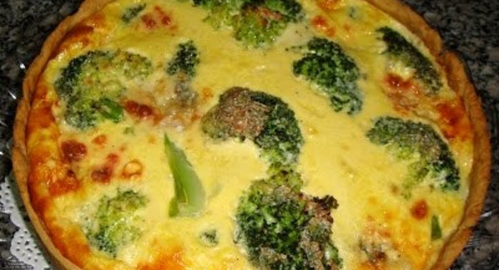 Киш с брокколи