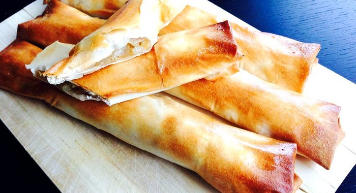 Мини-штрудели с яблоками и кедровыми орешками