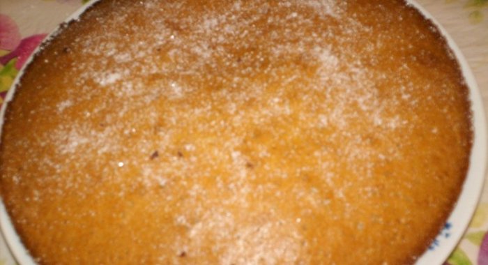 Кекс с корицей и изюмом