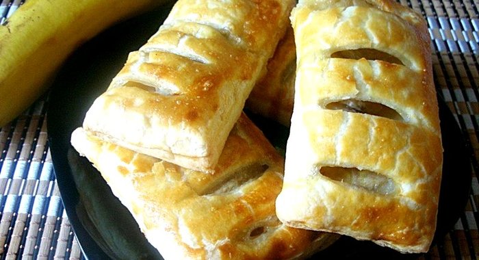 Слоечки с медовым бананом
