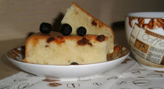 Пирог манник на кефире в духовке классический