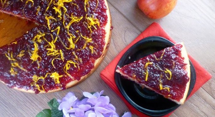 Пирог апельсиновый с клюквой