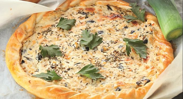 Пирог с козьим сыром