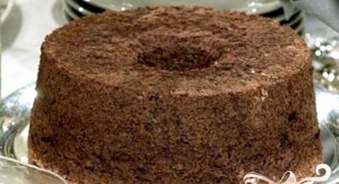 Шоколадный пирог с кремом англез