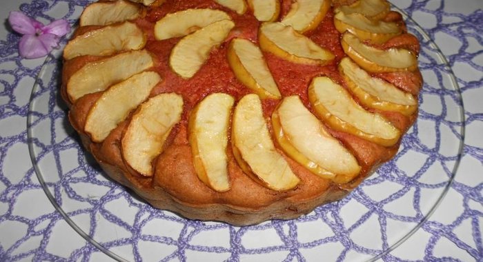 Постный яблочный пирог