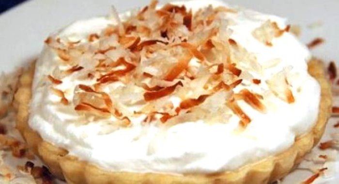 Пирог с кокосовым кремом