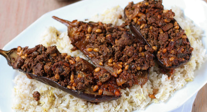 Фаршированные баклажаны с кедровыми орешками