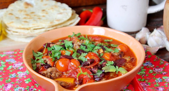 Чили кон карне