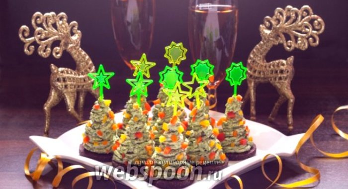 Канапе с сыром «Новогодняя ёлка»