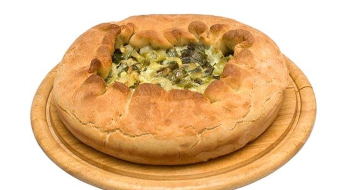 Пышный луковый пирог