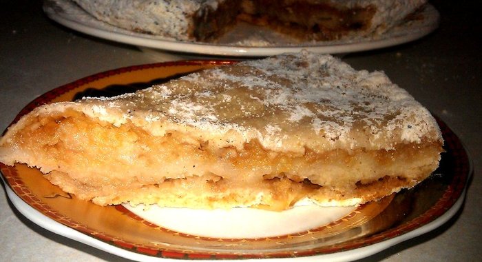 Насыпной яблочный пирог с корицей