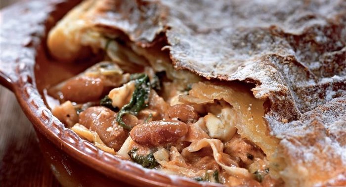 Пирог с капустой и фасолью