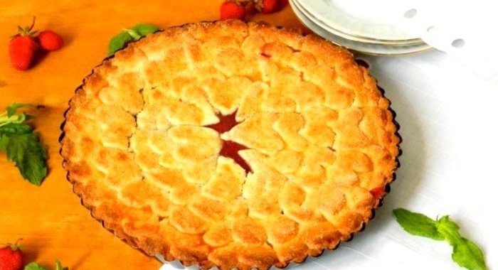 Клубничный пирог