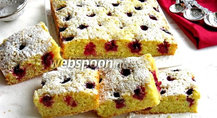 Вишнёво-миндальный пирог