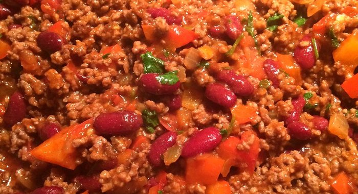 Чили кон карне с соком лайма