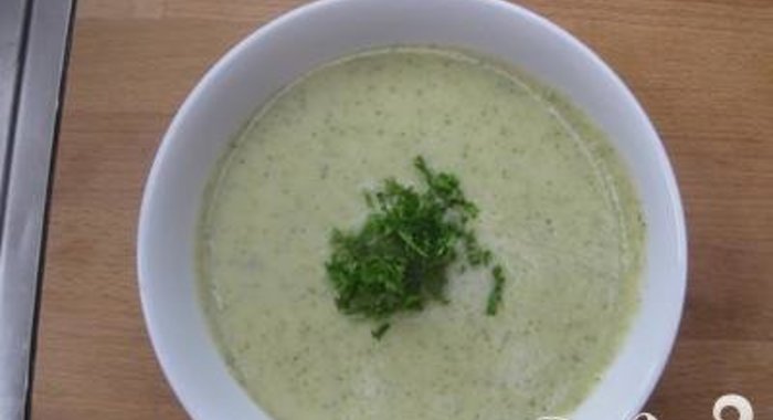 Суп брокколи и Стилтон