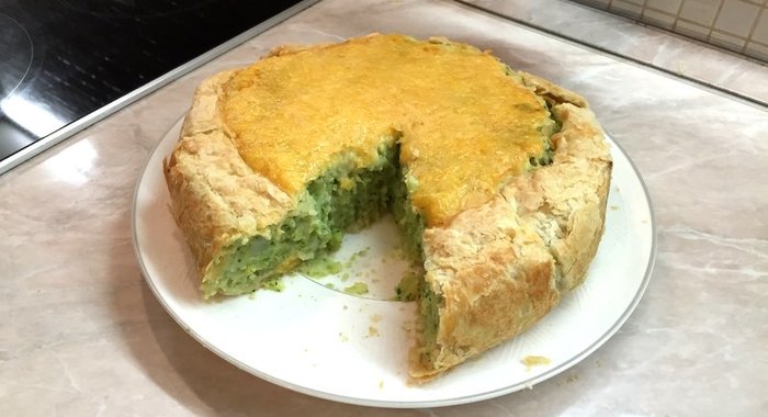 Пирог с картофелем и брокколи от Джейми Оливера