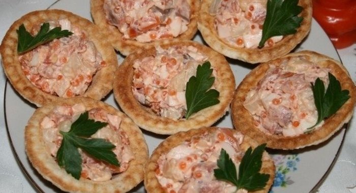 Салат «Морская жемчужина» в тарталетках
