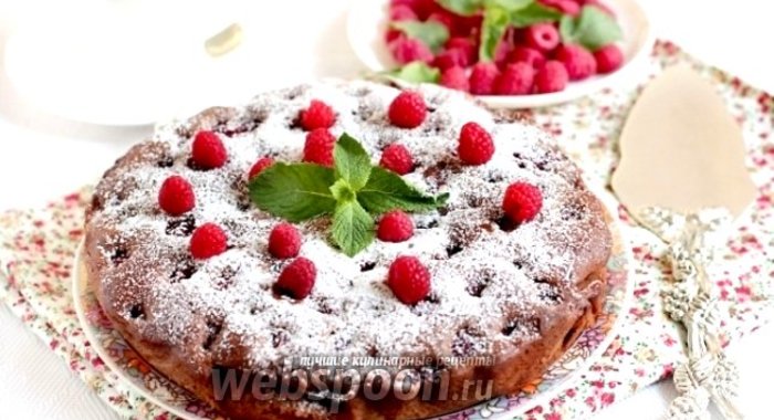 Шоколадно-малиновый пирог