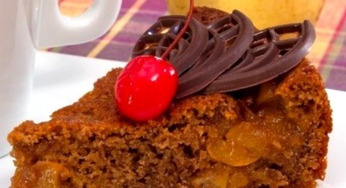 Пирог с карамелизированными грушами