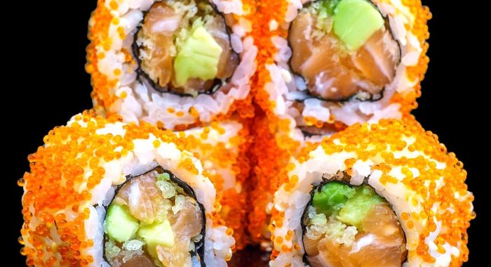 Хрустящий ролл с лососем