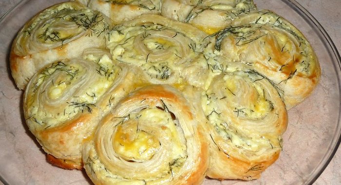 Закусочный пирог с брынзой