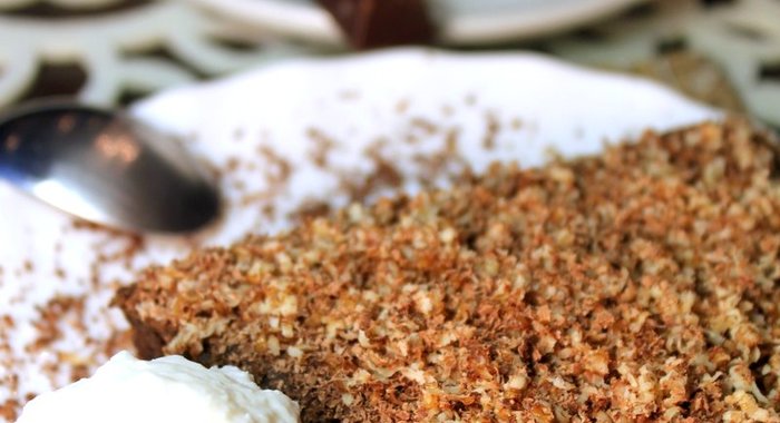 Брауни из черной фасоли