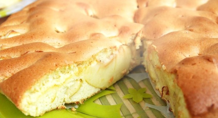 Яблочный пирог за 5 минут