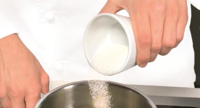 Абрикосовый суп с малиной