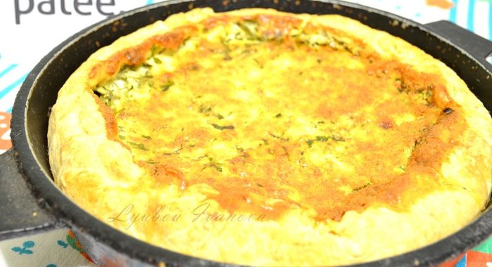 Пирог с зеленью и творогом