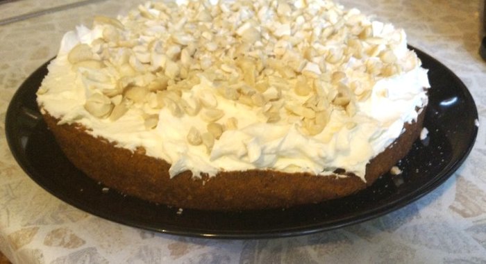 Морковный пирог с кремом из маскарпоне