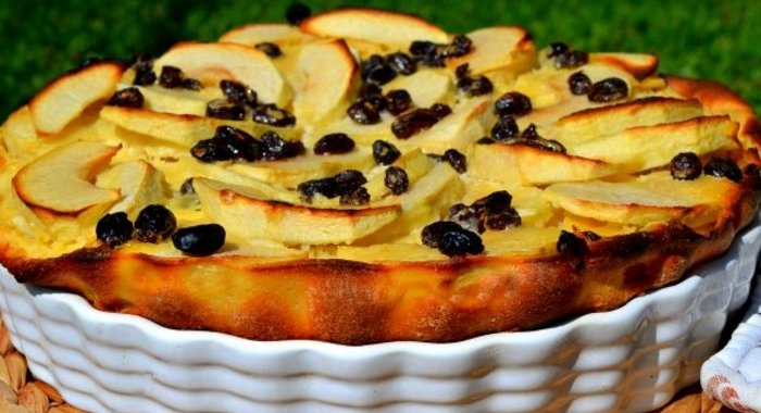 Клафути с яблоками