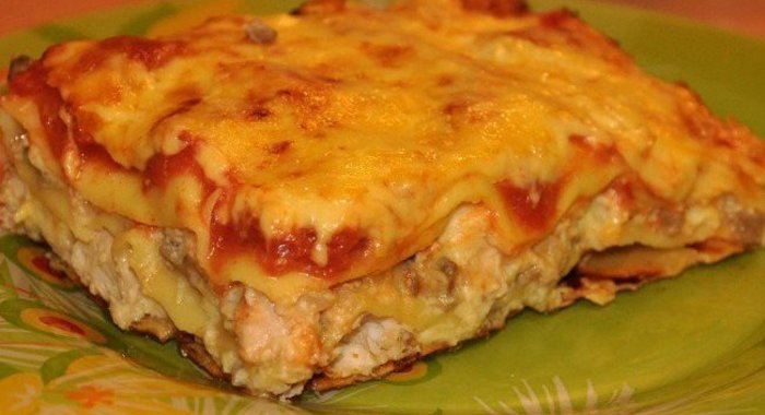 Лазанья с курицей и шампиньонами