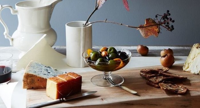 Оливки с чесноком и апельсином