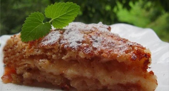 Яблочный пирог с корицей насыпной