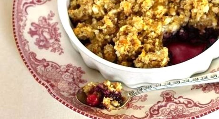 Ягодно-творожная крошка