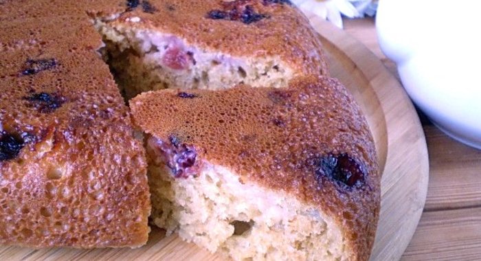 Пирог на скорую руку на кефире