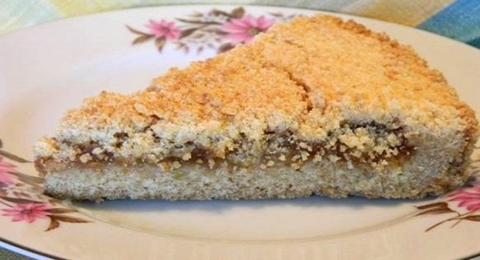 Пирог с яблочным джемом